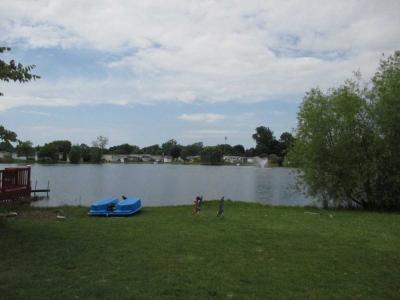 Mobile Home at 48573 Lakeview E Shelby Township, MI 48317
