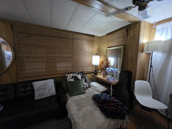 1984 TOWN  Home