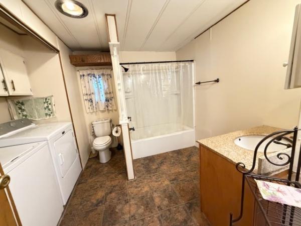 1984 Mobile Home