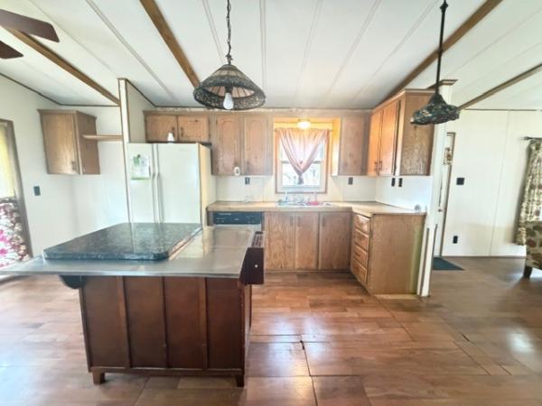 1984 Mobile Home