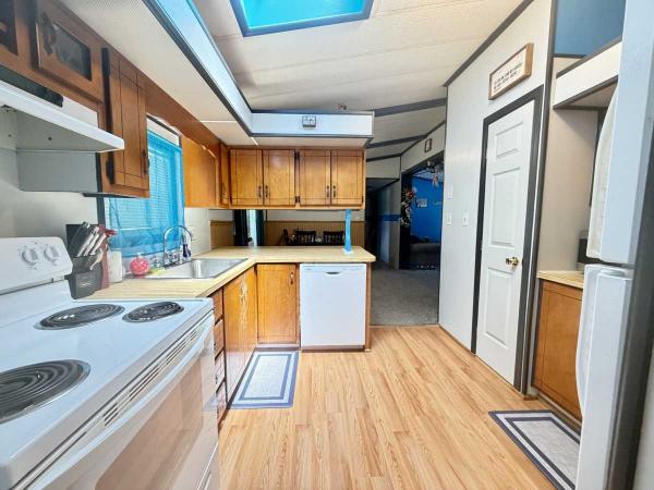 1988 Mobile Home