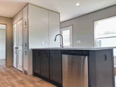 Photo 3 of 24 of home located at 33 Charlsie Trail Rossville, GA 30741