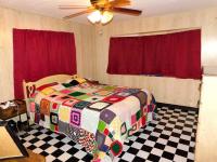 1980 Mobile Home