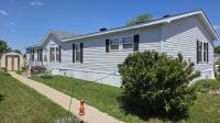 1999 Holly Park Manufactured Home