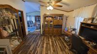 1999 Holly Park Manufactured Home