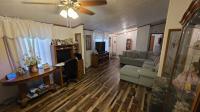 1999 Holly Park Manufactured Home