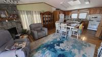 1999 Holly Park Manufactured Home