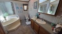 1999 Holly Park Manufactured Home
