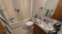 1999 Holly Park Manufactured Home