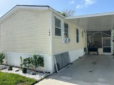 Photo 3 of 8 of home located at 144 Plantation Blvd Lake Worth, FL 33467