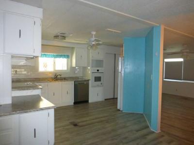 Photo 2 of 24 of home located at 2701 E Utopia Rd #180 Phoenix, AZ 85050