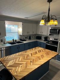 1985 Coronado HS Mobile Home