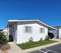 2002 Champion Home Builders Infinity ll Manufactured Home