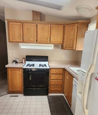 Photo 4 of 13 of home located at 1400 W. 13th St. #23 Upland, CA 91786