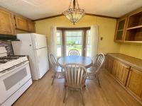 1989 Jay 7300AA Mobile Home