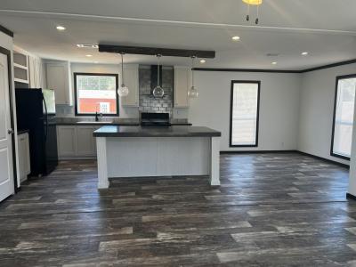 Photo 4 of 15 of home located at 10314 Kolbe Ct Conroe, TX 77303