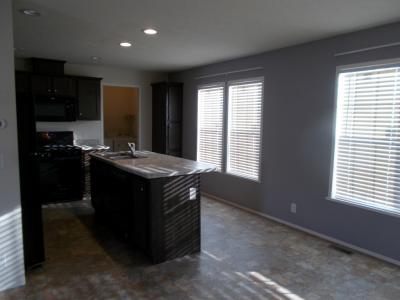 Photo 4 of 11 of home located at 348 West Meadow Drive Batavia, OH 45103