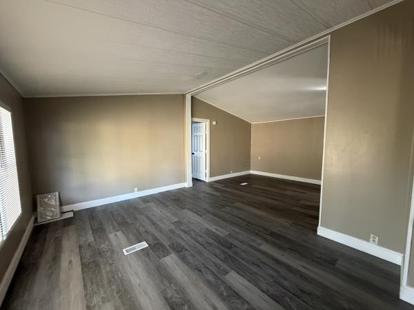 1982 DEST 2108A/B Mobile Home