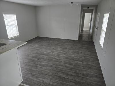Photo 3 of 8 of home located at 2646 Bonaventure Ave Jacksonville, FL 32250