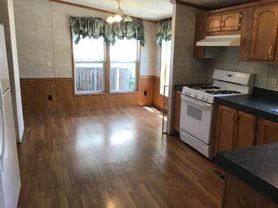 Photo 2 of 8 of home located at 297 West Hillsdale Holland, OH 43528