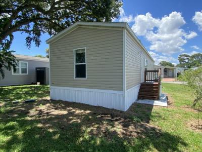 Photo 4 of 25 of home located at 120 N. Erie Drive Fort Pierce, FL 34946