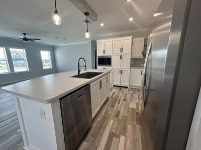 Photo 5 of 27 of home located at 78 Quilla Court Lot 0390 Fort Myers, FL 33908