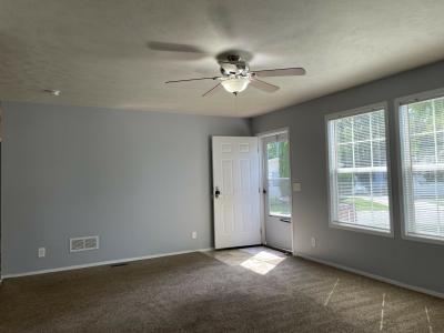 Photo 3 of 21 of home located at 6131 Bentwood Circle East White Lake, MI 48383