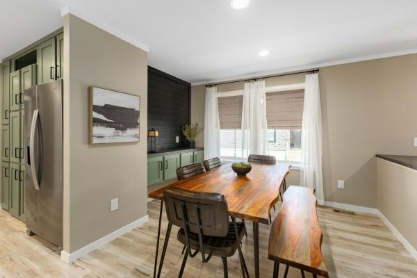 2025 Cavco 67 550DA28643E  Home