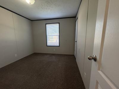 Photo 4 of 6 of home located at 37965 Verona Dr Clinton Township, MI 48036