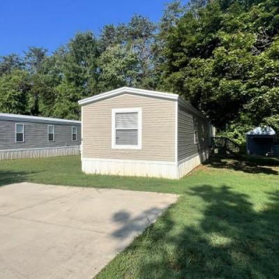 Photo 4 of 34 of home located at 3437 Shepherd Rd. #0004 Elon, NC 27244