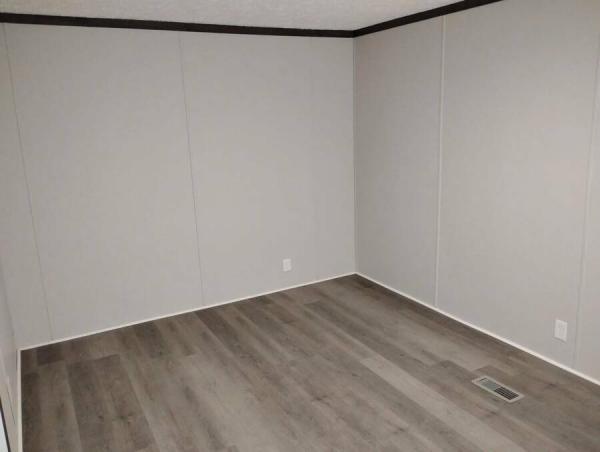 2022 270PU16663U  Home