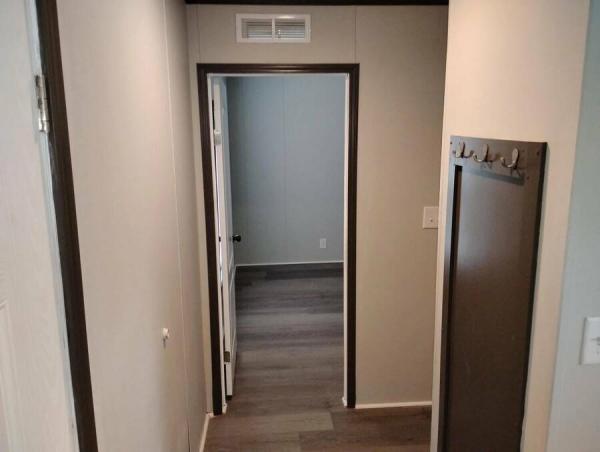 2022 270PU16663U  Home