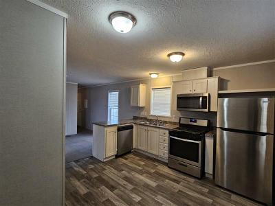 Mobile Home at 2314 Catalpa St Liberty, MO 64068