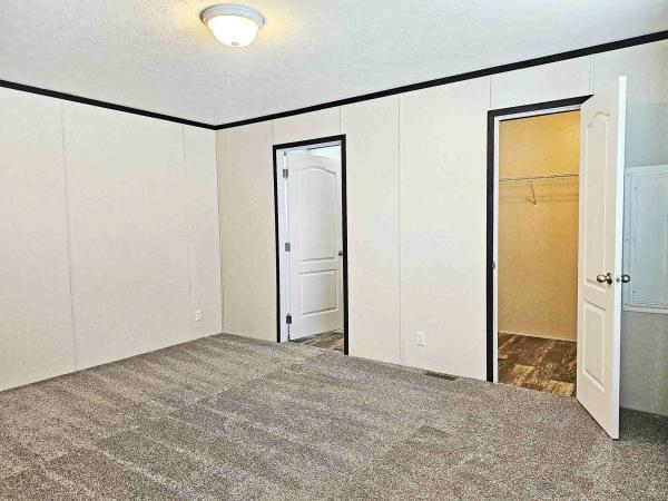 2023 Clayton manufactured Home