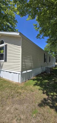 2001 Skyline Manufactured Home