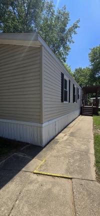 2001 Skyline Manufactured Home