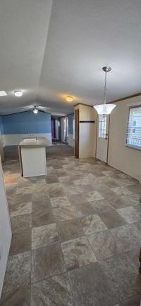 2001 Skyline Manufactured Home