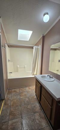 2001 Skyline Manufactured Home