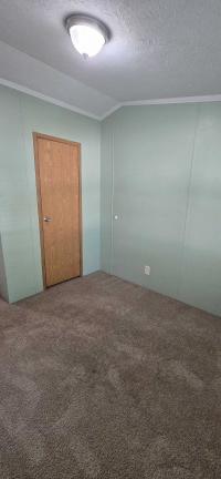 2001 Skyline Manufactured Home