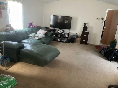 Photo 2 of 11 of home located at 668 Lafferty Rochester Hills, MI 48307