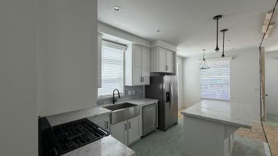 Photo 5 of 8 of home located at 13440 S Lakewood Blvd 100 Bellflower, CA 90706