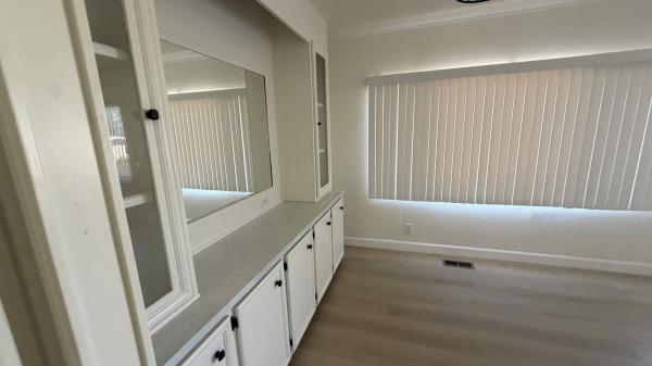 1977 BUCKINGHAM Manufactured Home