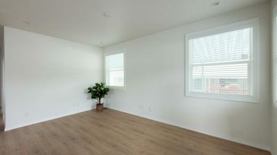 Photo 5 of 8 of home located at 1020 Bradbourne Ave 22 Duarte, CA 91010