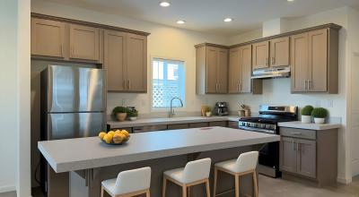 Photo 3 of 8 of home located at 6025 Dias Ave 174 Sacramento, CA 95824