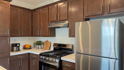 Photo 4 of 8 of home located at 6025 Dias Ave 7 Sacramento, CA 95824