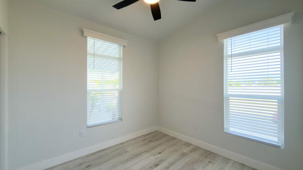2025 Cavco 220CL14522L  Home