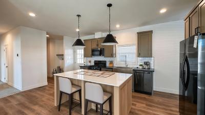 Photo 5 of 8 of home located at 1300 W. Menlo Ave. 91 Hemet, CA 92544