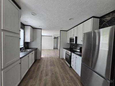 Photo 2 of 18 of home located at 397 South Delaware St Mount Gilead, OH 43338