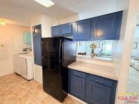 2002 WINN  Home