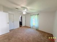 2002 WINN  Home